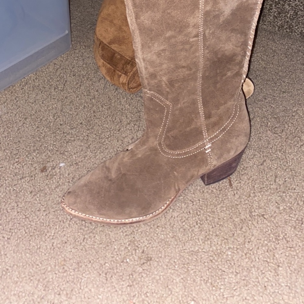 Knee high boot